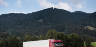 El Renault Trucks T Energy-10 reduce el consumo El T Energy-10 reduce el consumo