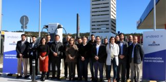Endesa X y Andamur inauguran su primer hub de cargadores ultrarrápidos Endesa X y Andamur inauguran un hub