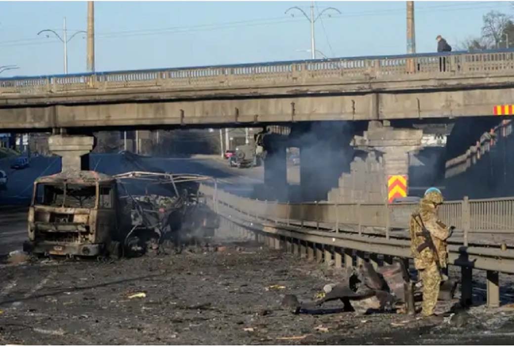 Camión militar ruso Kamaz destruido en la Guerra de Ucrania.