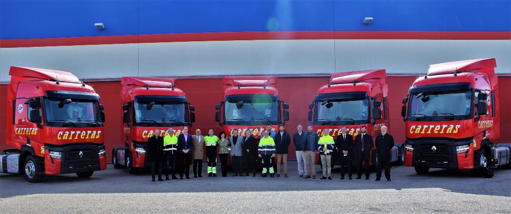 Carreras adquiere 50 Renault Trucks