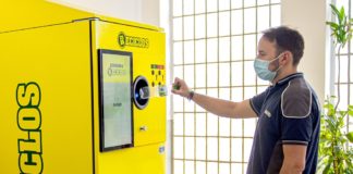 Iveco instala tres máquinas que recompensan por reciclar Iveco instala tres máquinas para reciclar