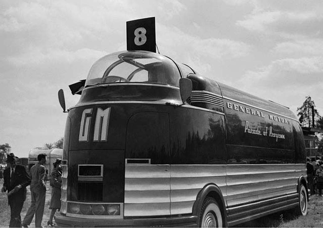 Los camiones Futurliner fueron otro modo mediante el cual General Motors mostró la tecnología del futuro.