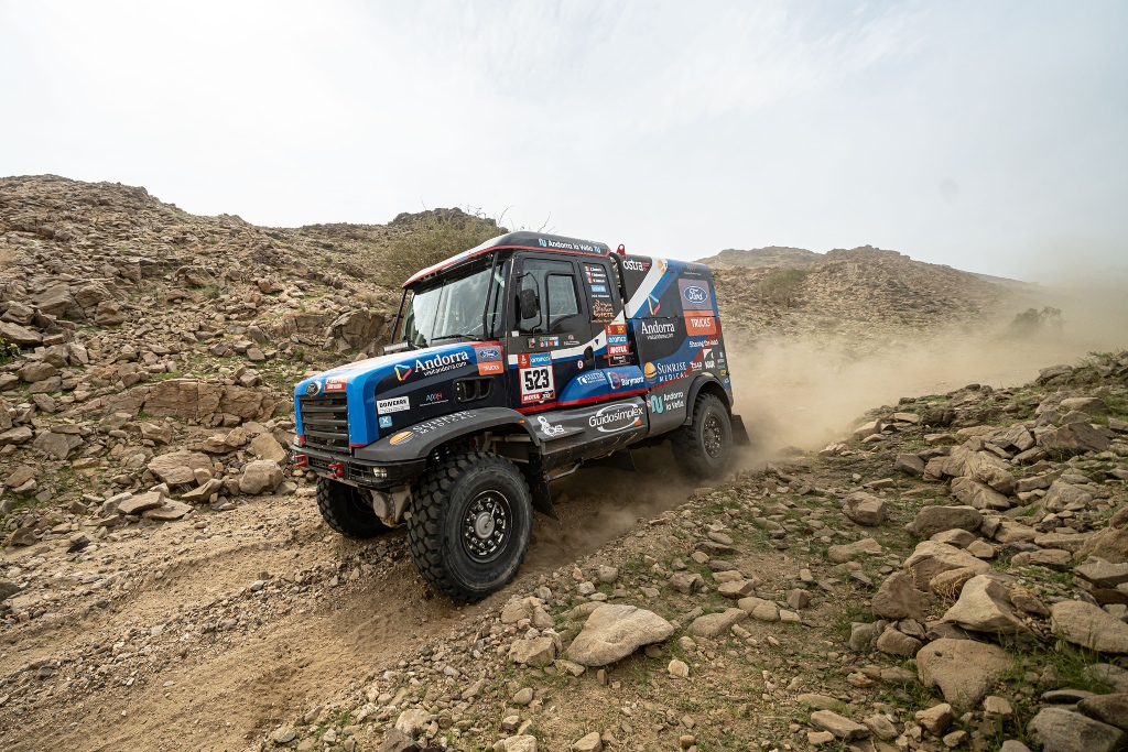 Janus van Kasteren gana el Dakar