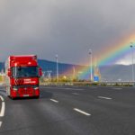 Prueba Turbocompound DE13 480 Renault Trucks T Energy 10 El Renault T 480 con motor DE13 Turbocompound dispone del par motor máximo líder en su categoría, 2.700 Nm.