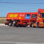 TECE: El trailer que no vuelca nunca de Técnicas Especiales de Conducción Eigenbauer cumple 25 años Formación antivuelco para cisternas ADR de TECE.
