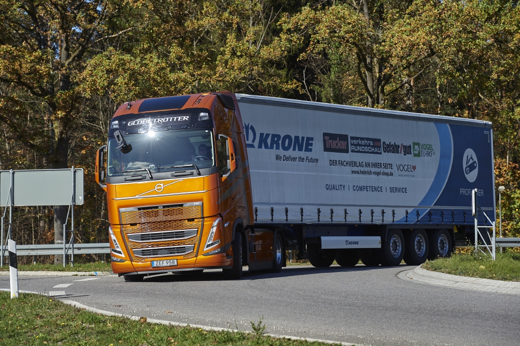 Volvo Trucks reduce el uso de combustible
