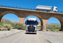 Hicimos 12.000 kms a bordo del Ford Trucks F-MAX Blackline Edition