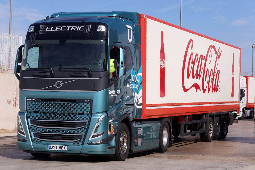 Volvo FH Eléctric para Coca-Cola