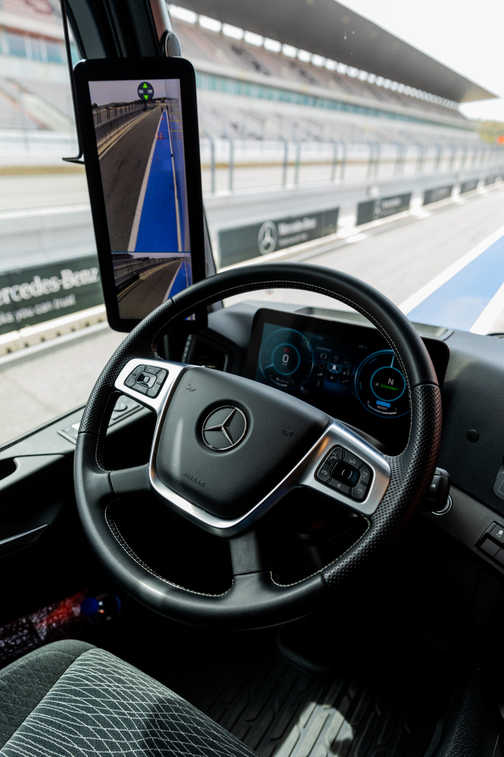 Las Mirror Cams mejoran sensiblemente la seguridad en la conducción al ofrecer un campo de visión más despejado al conductor.