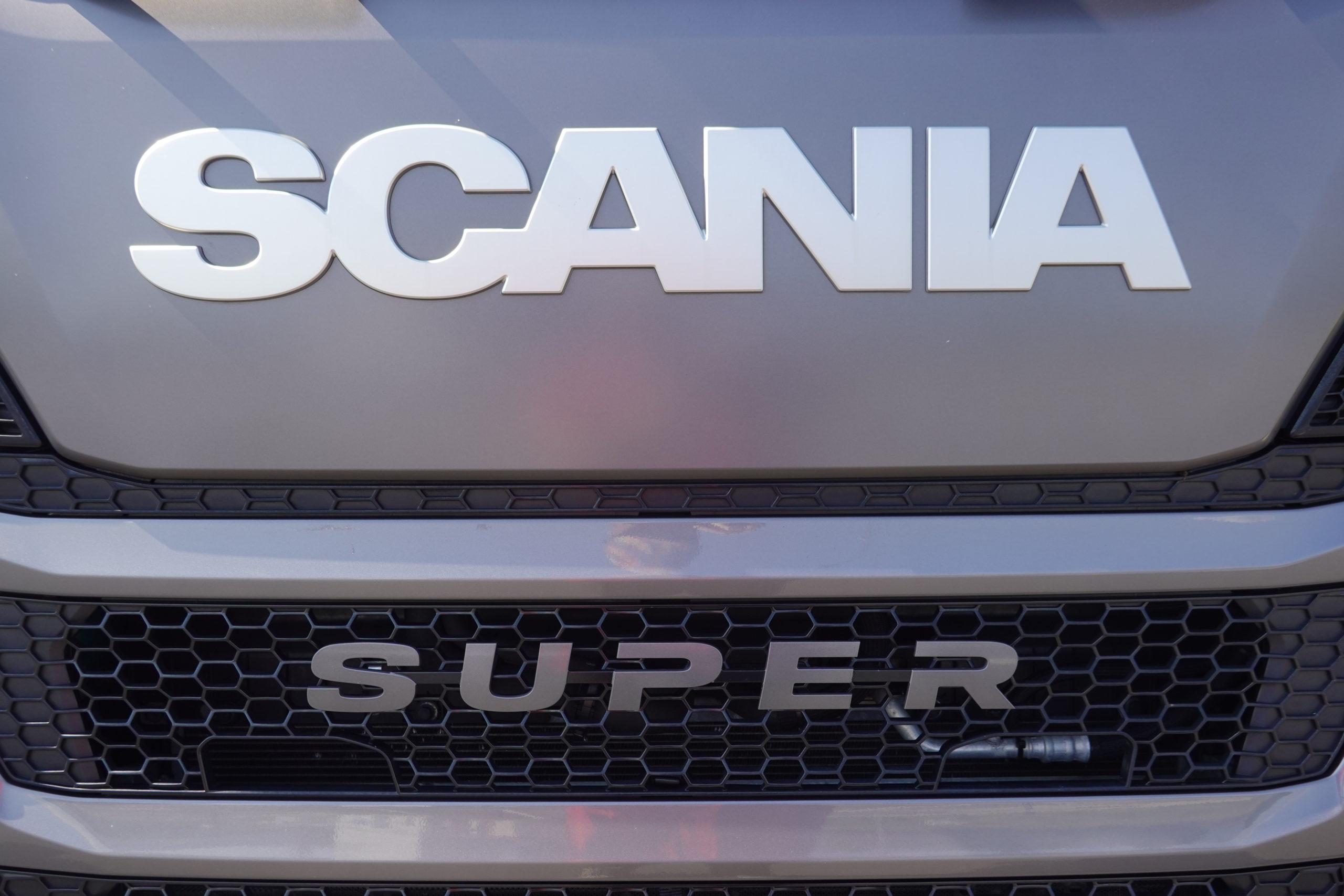 Scania Super 460 R