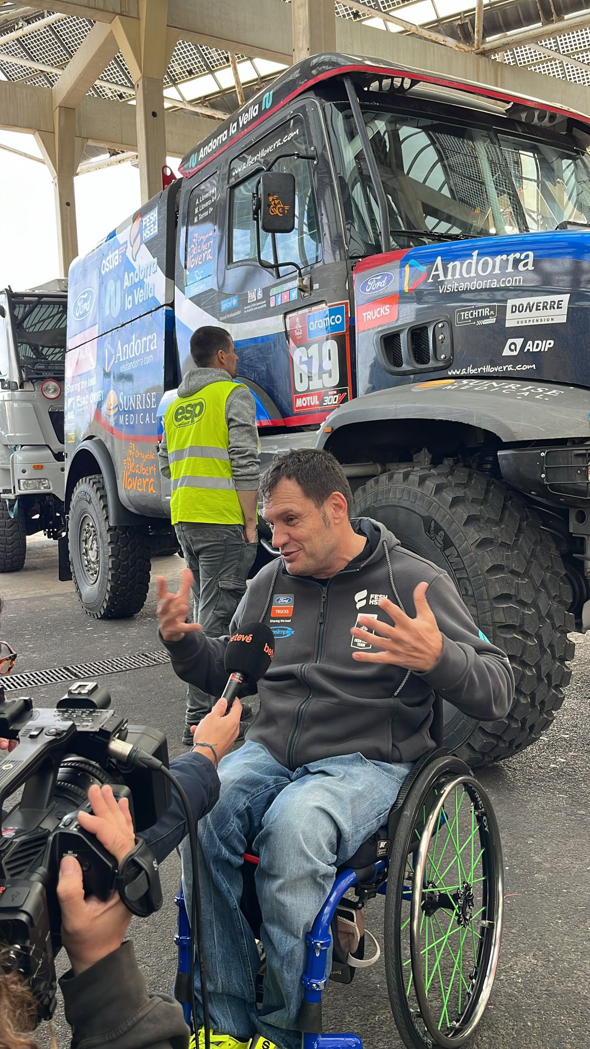 Albert LLovera vuelve al Dakar 2024 con Ford Trucks España