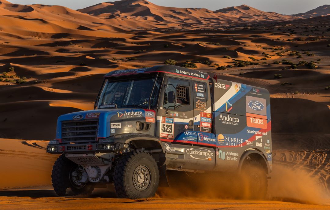 Albert LLovera vuelve al Dakar 2024 con Ford Trucks España