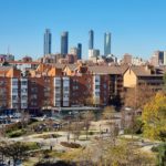 Camiones y vehículos comerciales sin distintivo Medioambiental no podrán acceder a Madrid ¿Cuándo entra en vigor? Madrid limita el acceso de vehículos con nivel de emisiones A a la M30 y su zona interior.