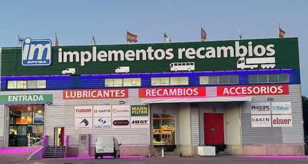Implementos Recambios abre una tienda en Valencia