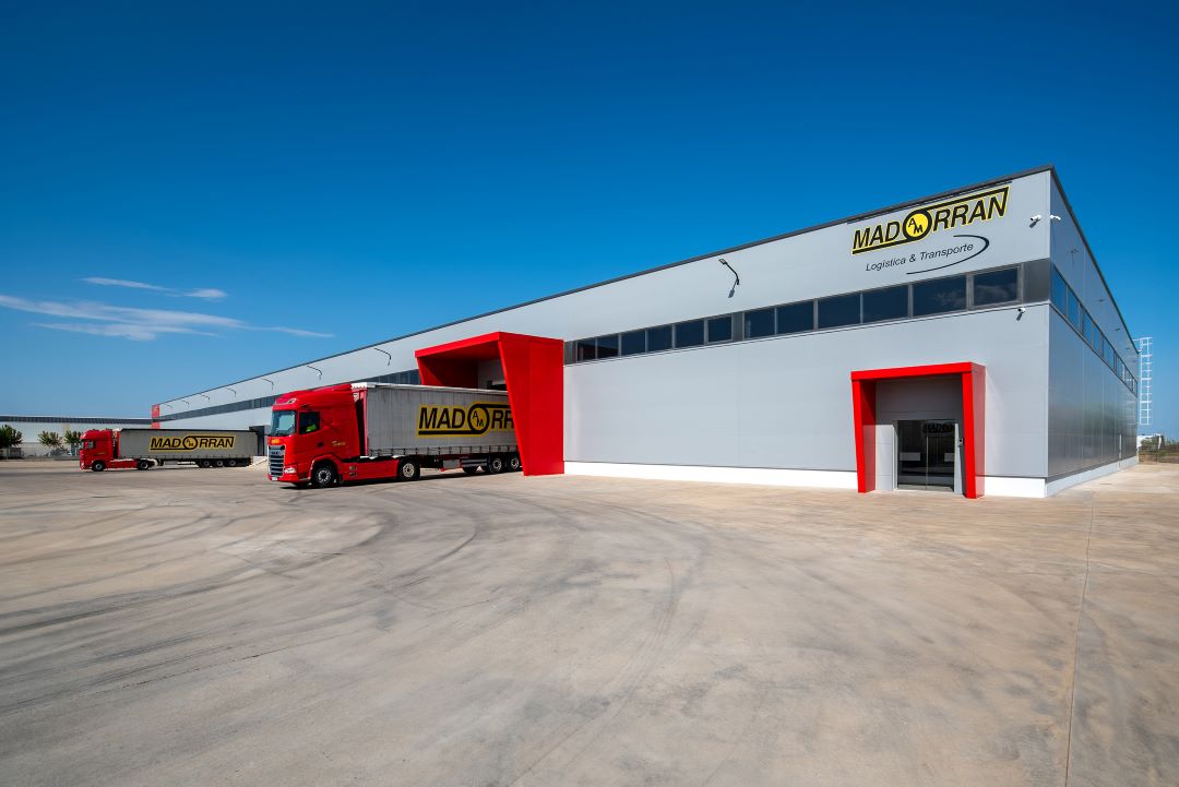 Transportes Madorrán inaugura un centro logístico en Navarra