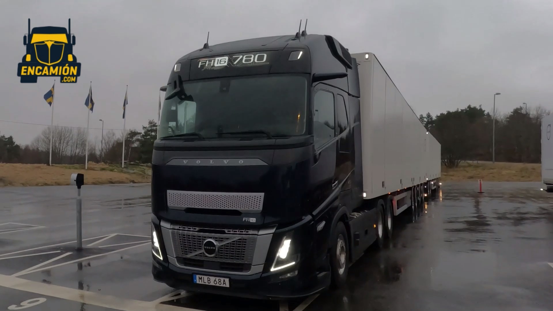 Volvo FH16 Aero XXL 780 el camión más potente y más grande | EnCamion