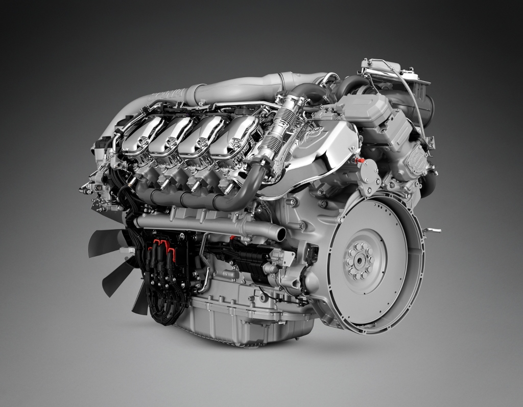 Scania es el único fabricante de camiones pesados que permanece fiel a los bloques motor diésel de 8 cilindros en V para sus mayores potencias. Alcqnza hasta los 770 CV.