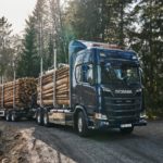 Scania potencia su V8 para los duotráilers y los megacamiones Scania V8 idóneo para conjuntos articulados de 60 y más toneladas.