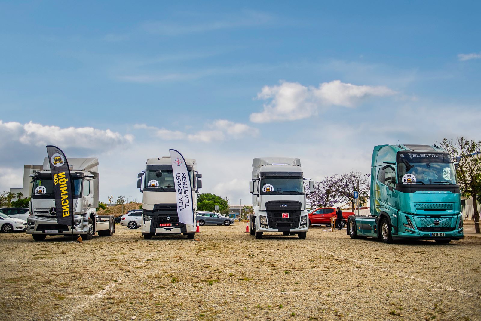 Panorámica de los camiones premiados en el Sexto Fórum Ecotransporte.