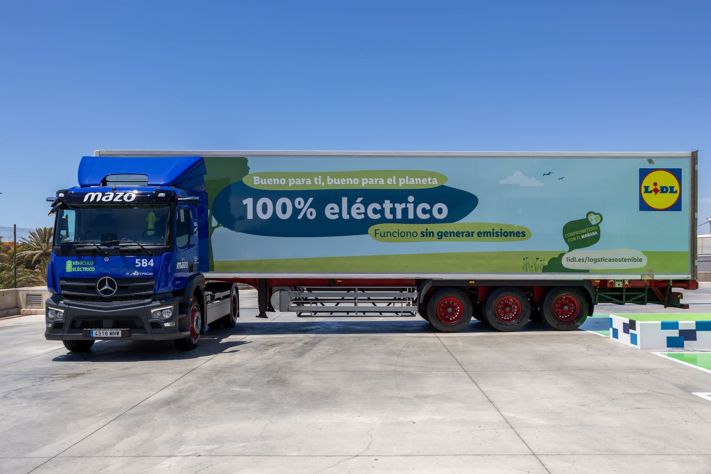 Lidl se electrifica con Mercedes-Benz eActros 300