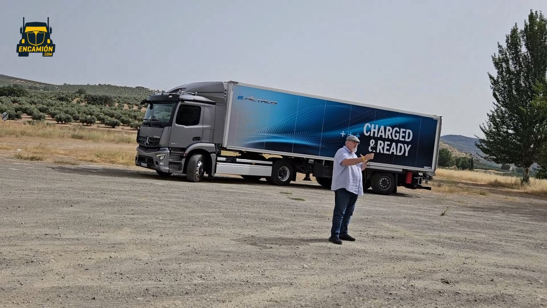 Mercedes Benz eActros 300 un camión pesado sin emisiones para la ciudad.