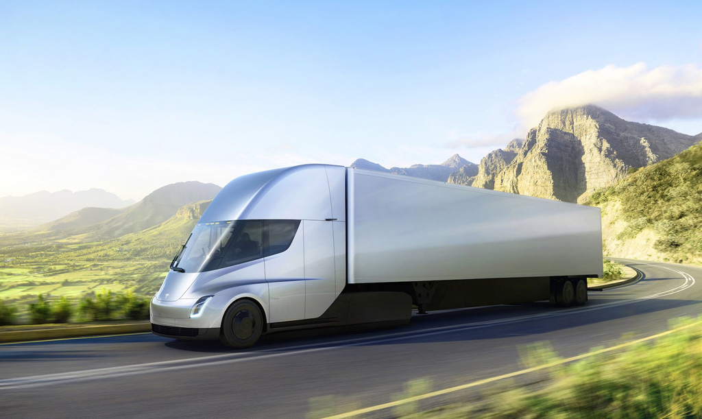 Tesla Semi una tractora eléctrica que auizás termine por llegar a Europa.