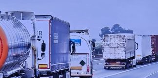 Ley de Movilidad Sostenible: arranca la era digital en el transporte por carretera Las fuertes precipitaciones causan muchos cortes de carreteras.