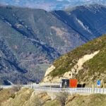 Atención peligro tráfico pesado a Asturias La peligrosa "Rampa de Saso" en el Pajares por la N-630 queda como alternativa al tráfico rodado mientras dure el corte en la autopista AP-66.