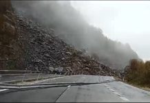 Derrumbe colapsa la autopista AP 66 y corta el tráfico entre Asturias y León. Un derrumbe colapsa la autopista AP 66 y corta el tráfico entre Asturias y León.