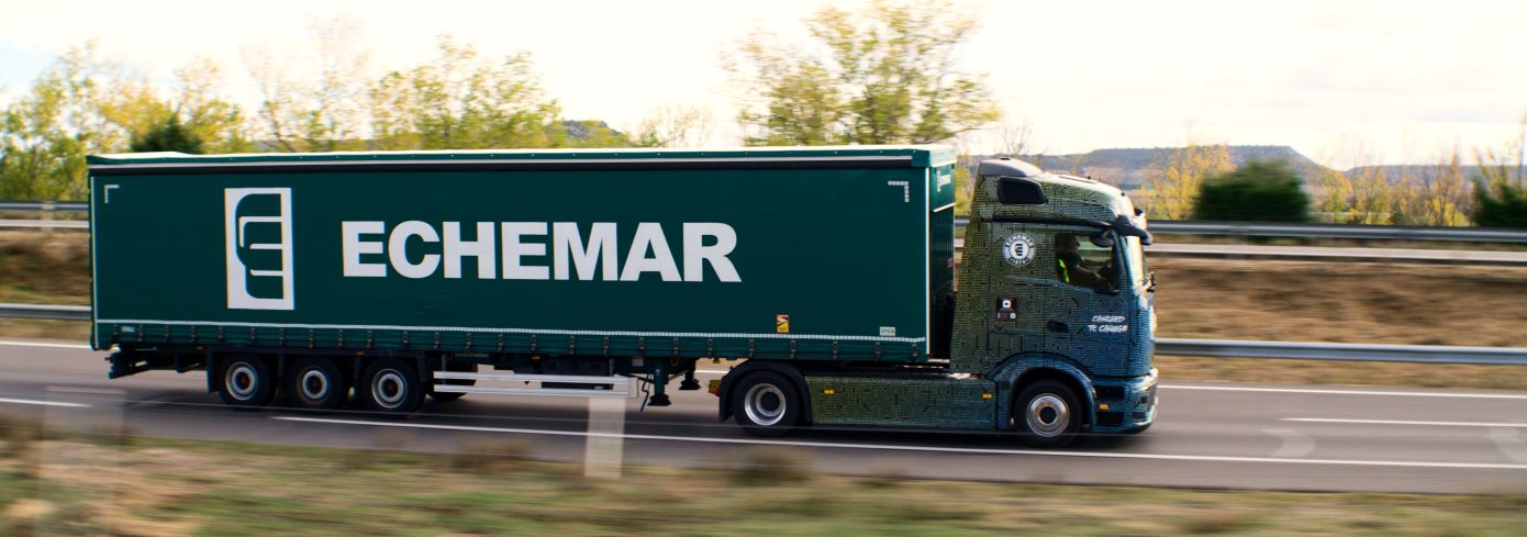 Transportes Echemar prueba el primer eActros 600 de España