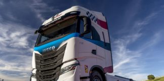 ¿Sabes que tienen en común un IVECO S-Way y una MotoGP?