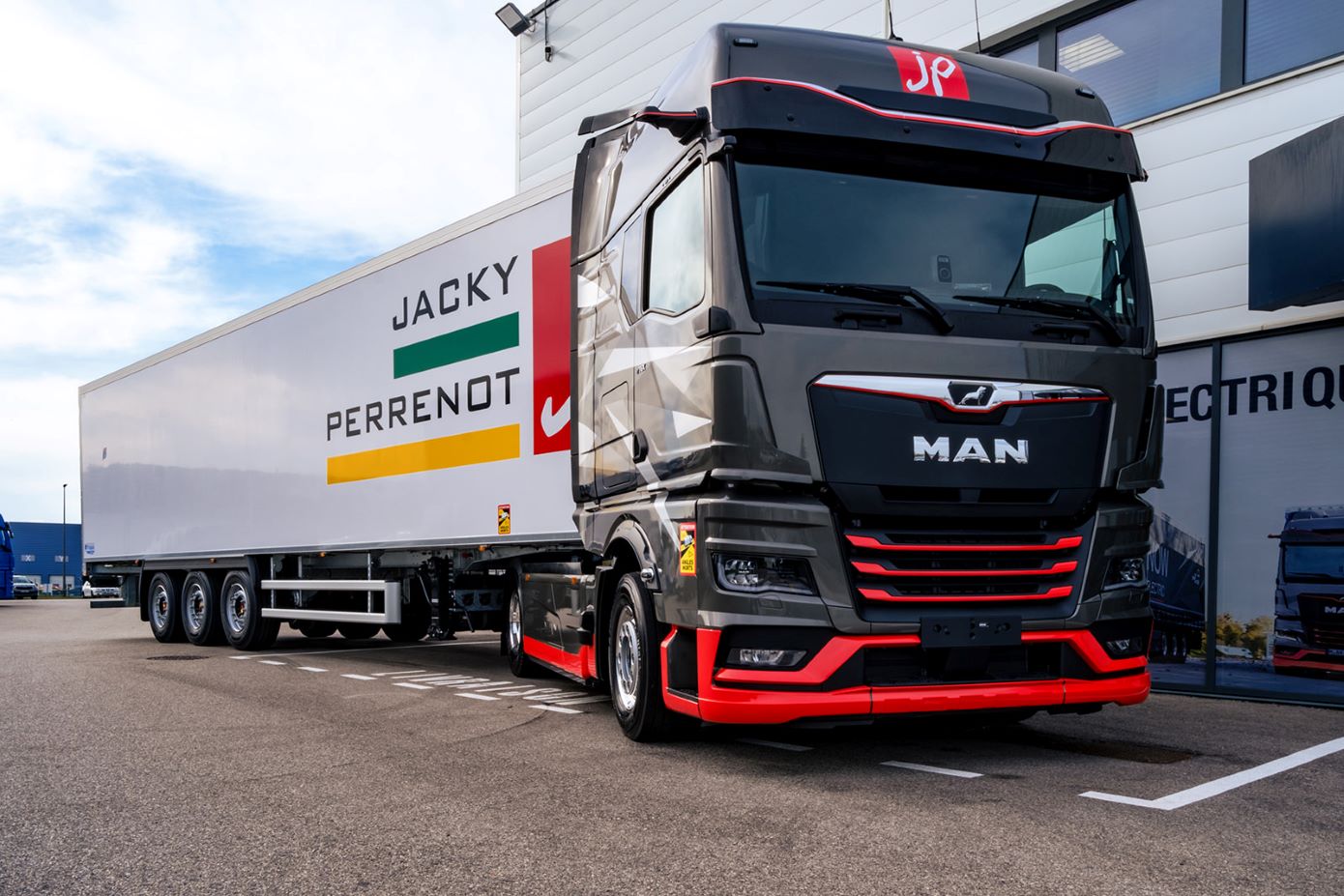 MAN eTGX para Grupo Jacky Perrenot MAN eTGX para Grupo Jacky Perrenot