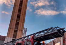 Camión Magirus eterno 62 años pasando ITV