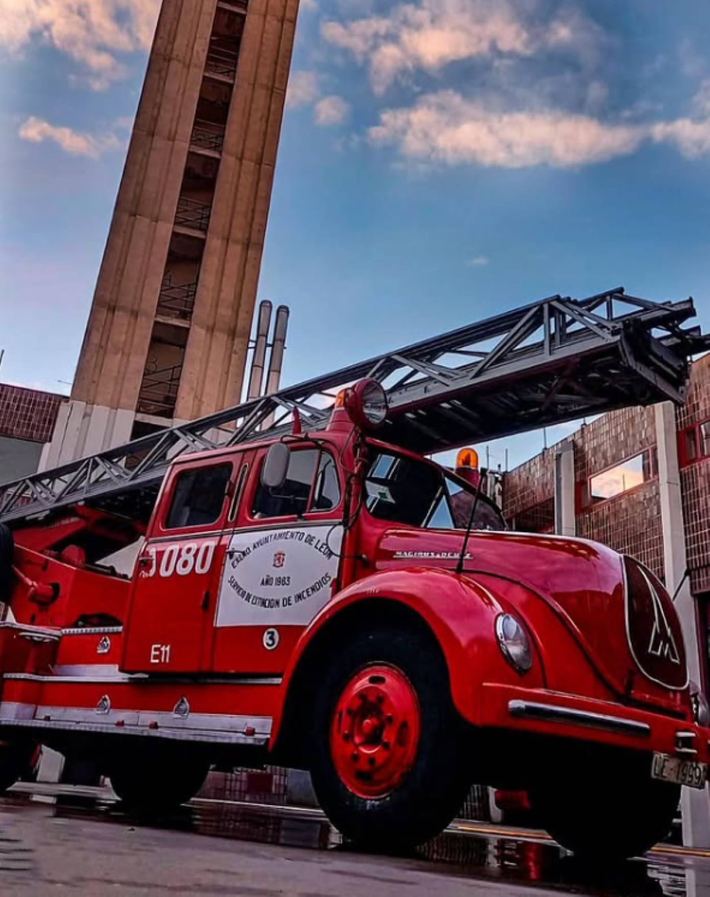 Camión Magirus eterno Camión Magirus eterno
