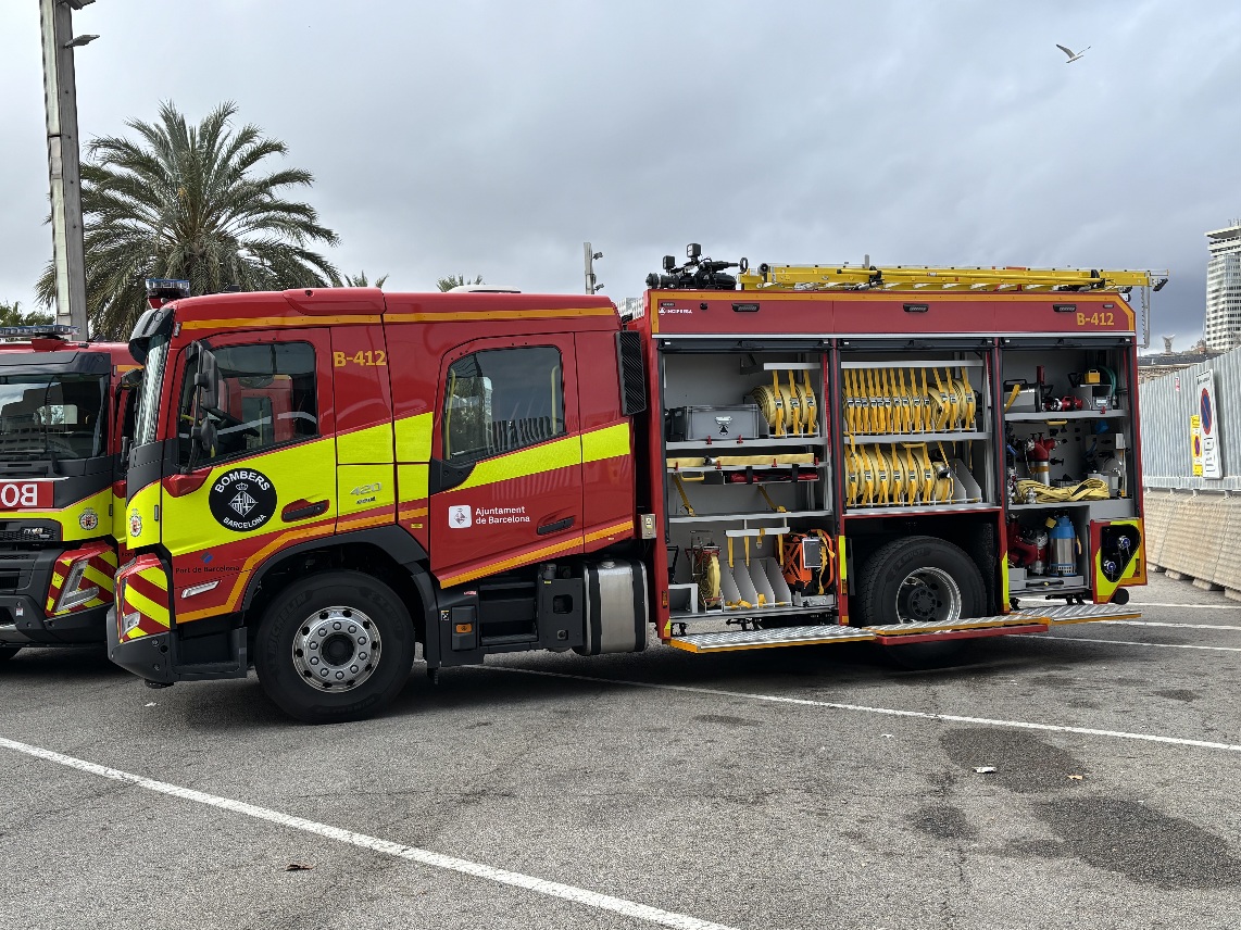 Nuevos Volvo Trucks FM para los Bomberos de Barcelona