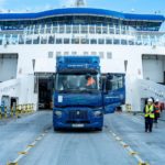 Primer Renault Trucks E-Tech T en cruzar el Canal de la Mancha Las carreteras españolas en 2025 se encuentran en la peor situación por su grave deterioro desde 1985.