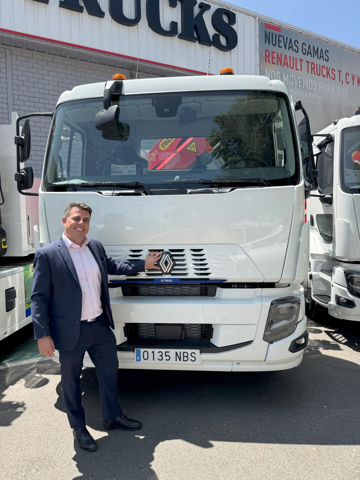 10 Renault Trucks E-Tech D Wide 18 para Truck One y Transportes Argatxa 10 Renault Trucks E-Tech D Wide 18 para Truck One y Transportes Argatxa