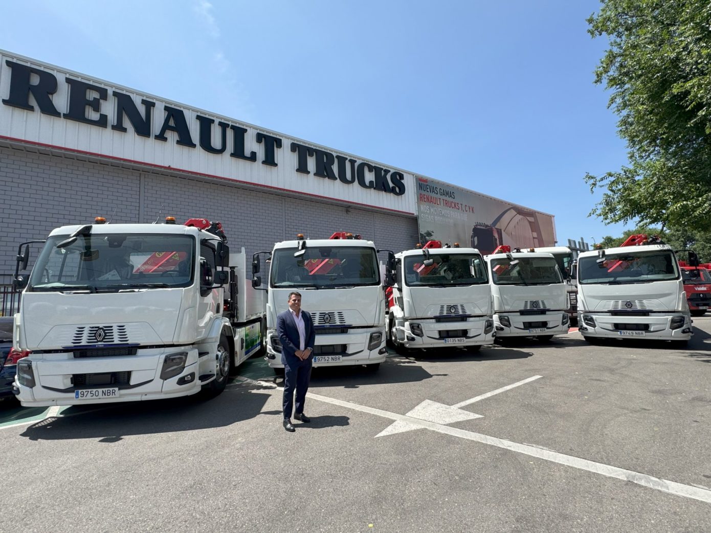 10 Renault Trucks E-Tech D Wide 18 para Truck One y Transportes Argatxa 10 Renault Trucks E-Tech D Wide 18 para Truck One y Transportes Argatxa