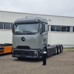 CAMIONES ELÉCTRICOS eActros 400 y eActros 600 Mercedes Benz Trucks incrementa la gama de modelos Mercedes Benz eActros con cabina Procabin, espejos y chasis cuatro ejes rígido 8X2.