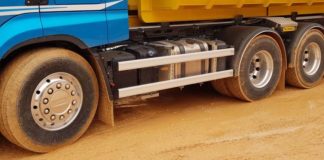 La SEXTA emite «El Caso GoodYear» ¿Accidentes por reventones? El programa Salvados de La SEXTA analizó una serie de accidentes de camiones sufridos presuntamente tras el reventón de una rueda del eje delantero.