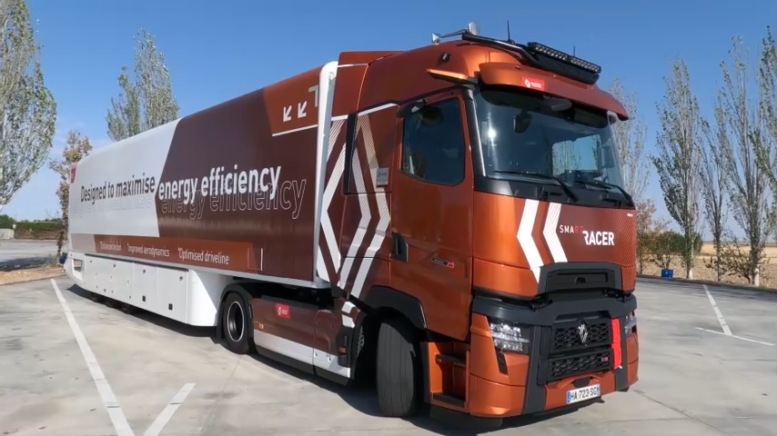 Probamos el Serie T 480 Turbocompound de Renault Trucks con las novedades presentadas para su versión 2026.