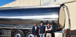 Parcisa entrega una cisterna autoportante a HERCARGA
