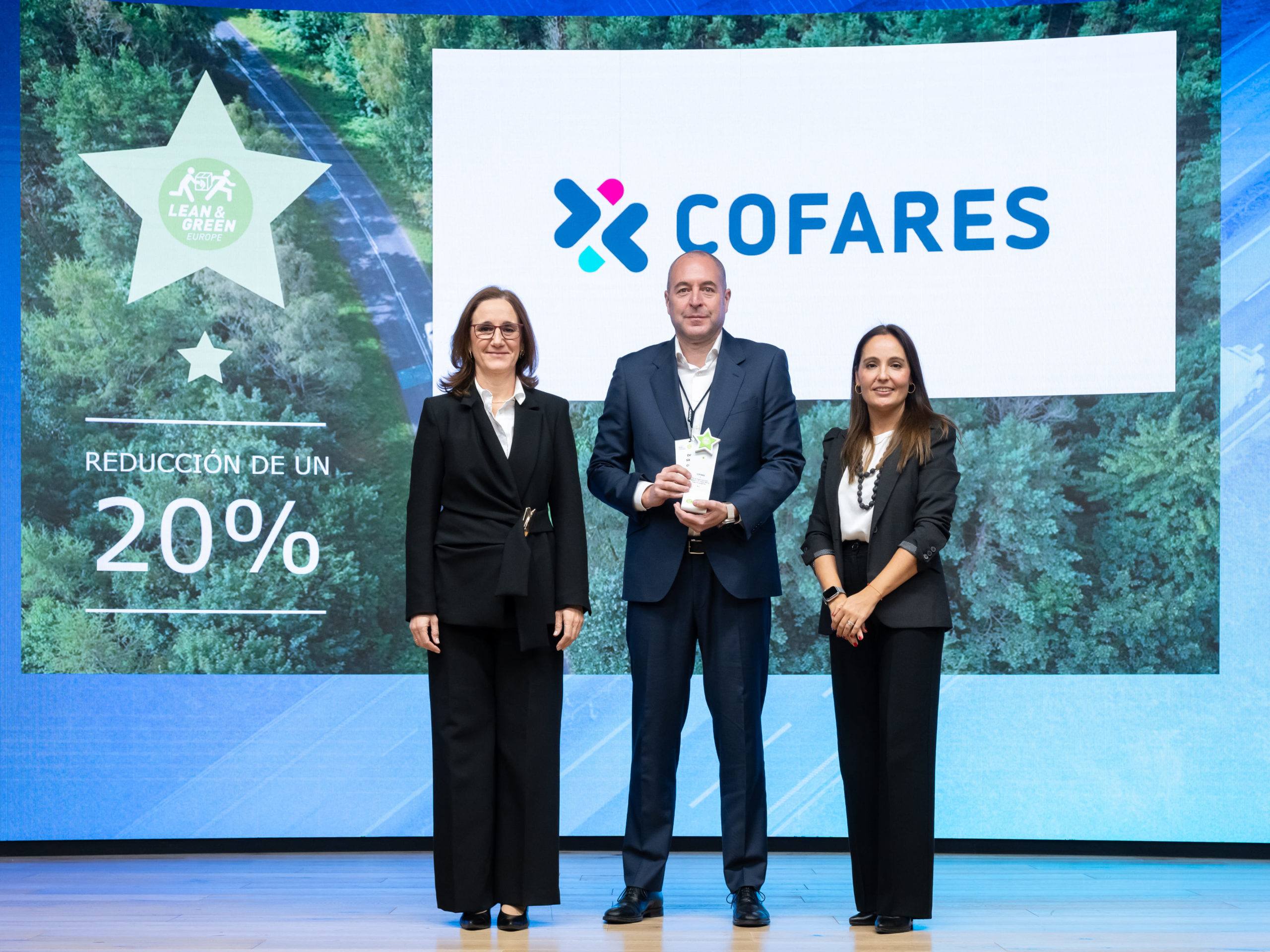 Cofares y Farmavenix premiados
