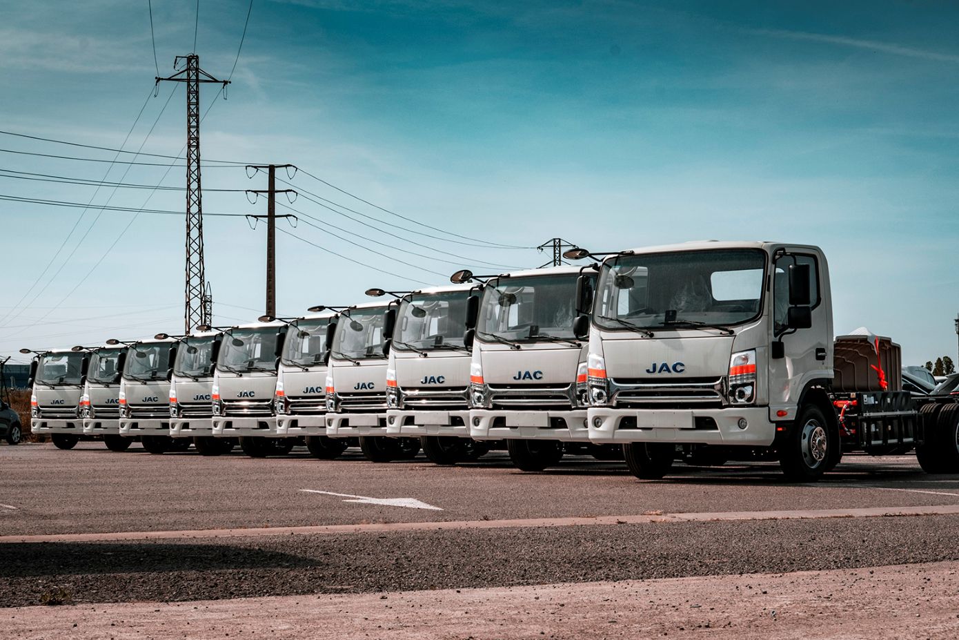 JAC cierra 2025 como líder del segmento de camiones eléctricos medianos JAC cierra 2025 como líder del segmento de camiones eléctricos medianos