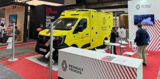 Renault Trucks Master ambulancia en SICUR 2026