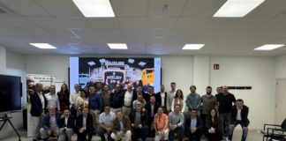 Graduación en la Escuela de Ventas de Renault Trucks