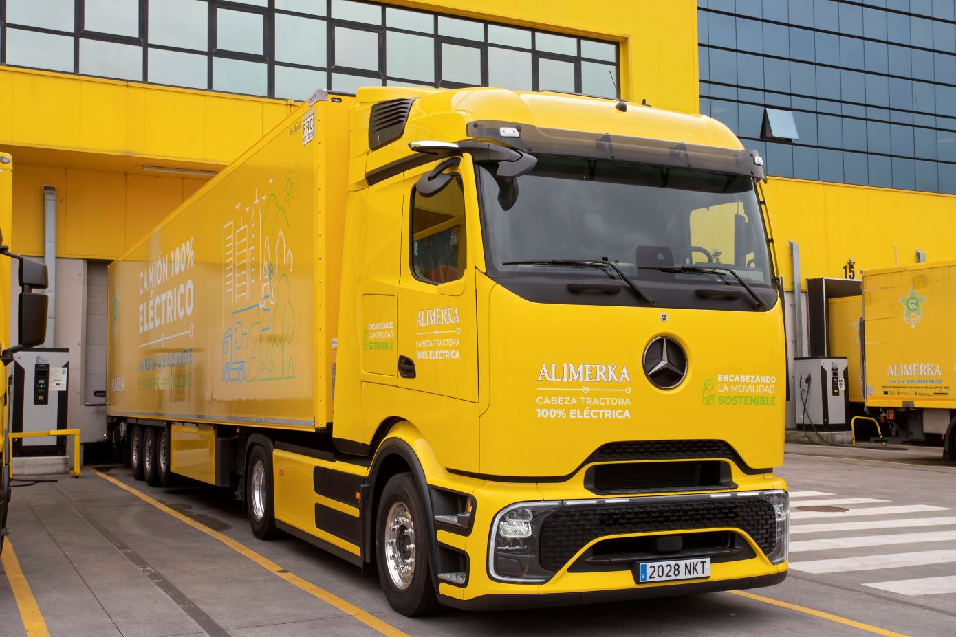 Primer Mercedes-Benz eActros 600 para Alimerka