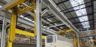 Schmitz Cargobull semirremolques más eficientes y normativa VECTO Schmitz Cargobull está automatizando su factoría de Vreden en Alemania para incrementar su producción.