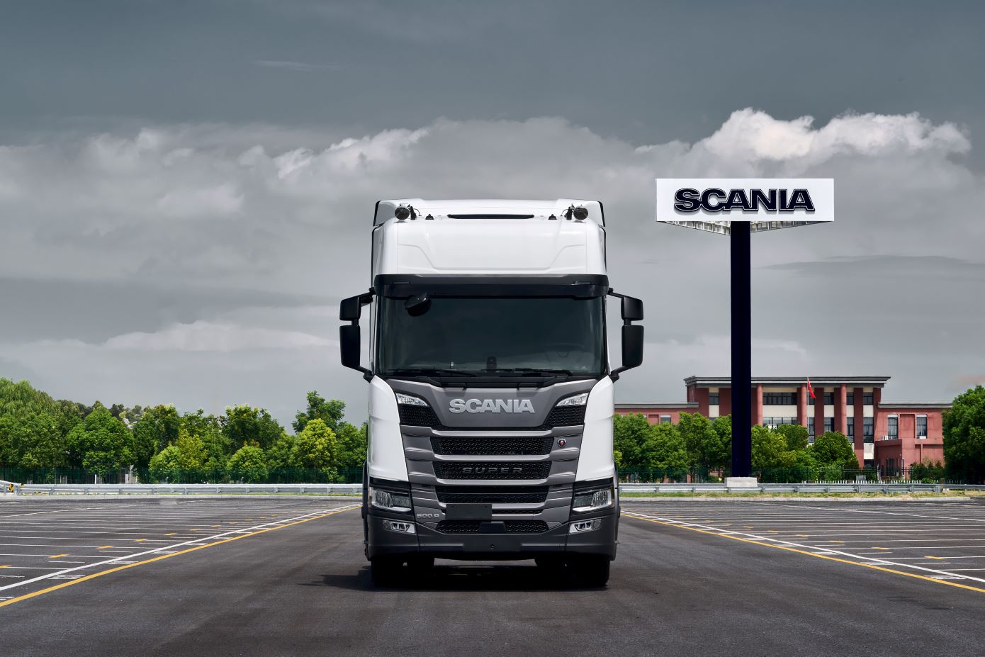 Scania 500 por 1999 euros al mes, la campaña de Scania Ibérica