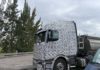 ¿Y ESTE PROTOTIPO DE CAMIÓN CAMUFLADO QUÉ ES? DE NUEVO UN ORNI CIRCULANDO POR LA A2 Proto camion camuflado... ¿Aqué marca crees que pertenece?